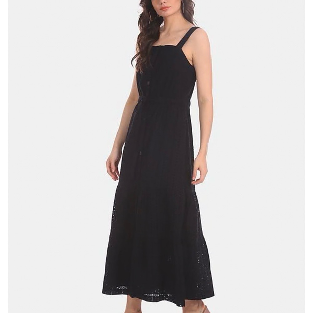 Elegant Black Maxi Dress